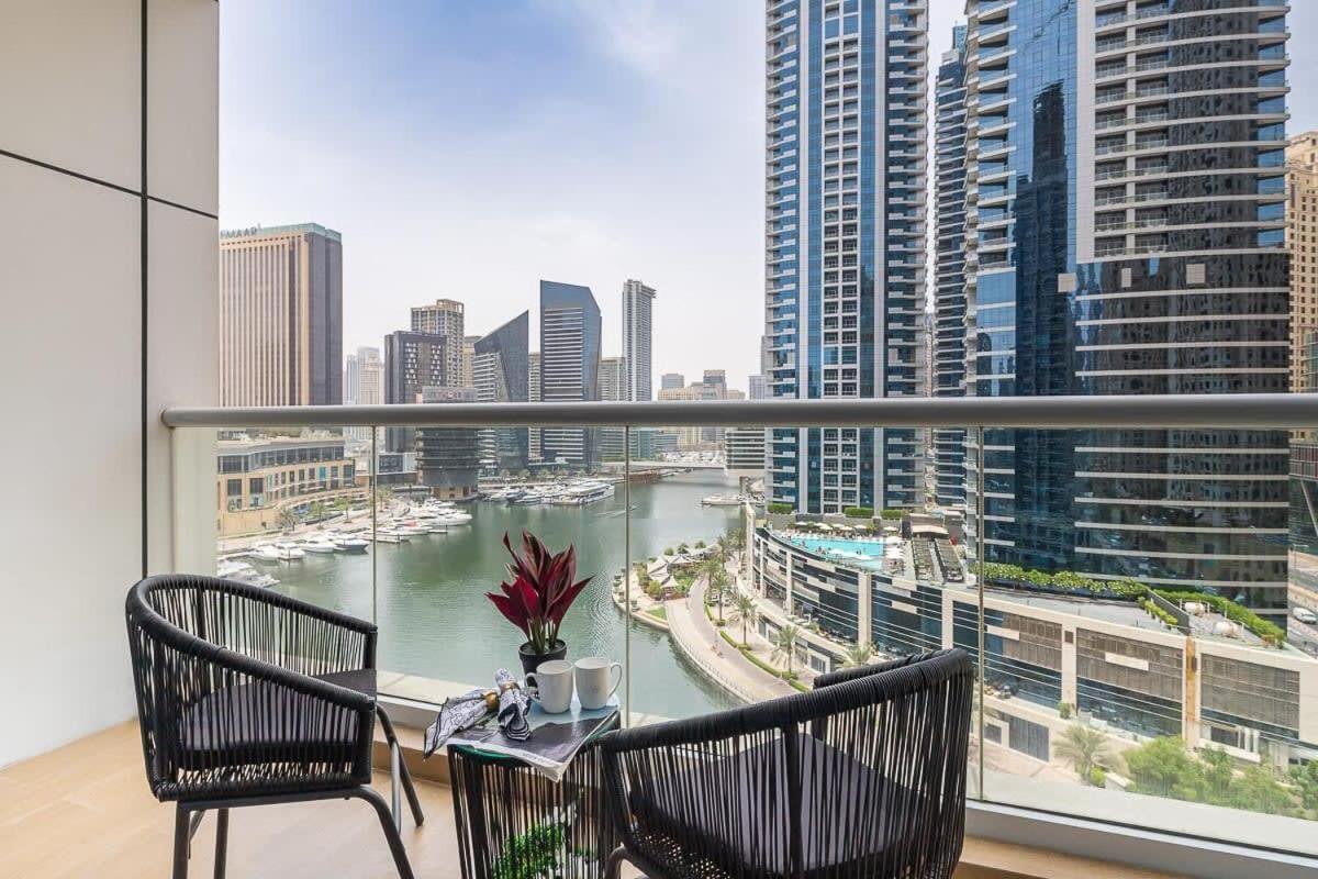 Frank Porter - Continental Tower Dubai Exterior photo